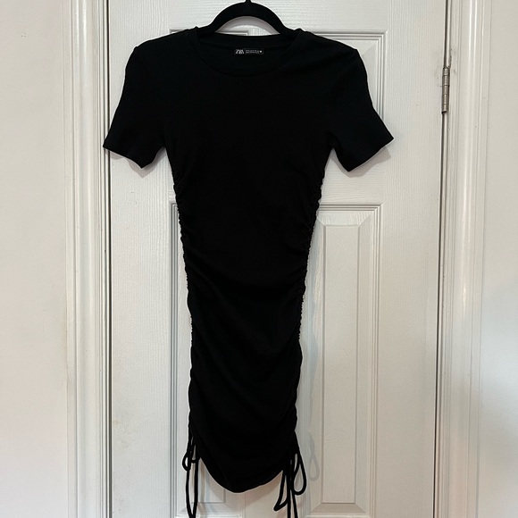 Ruched sides mini dress - Picture 1 of 4